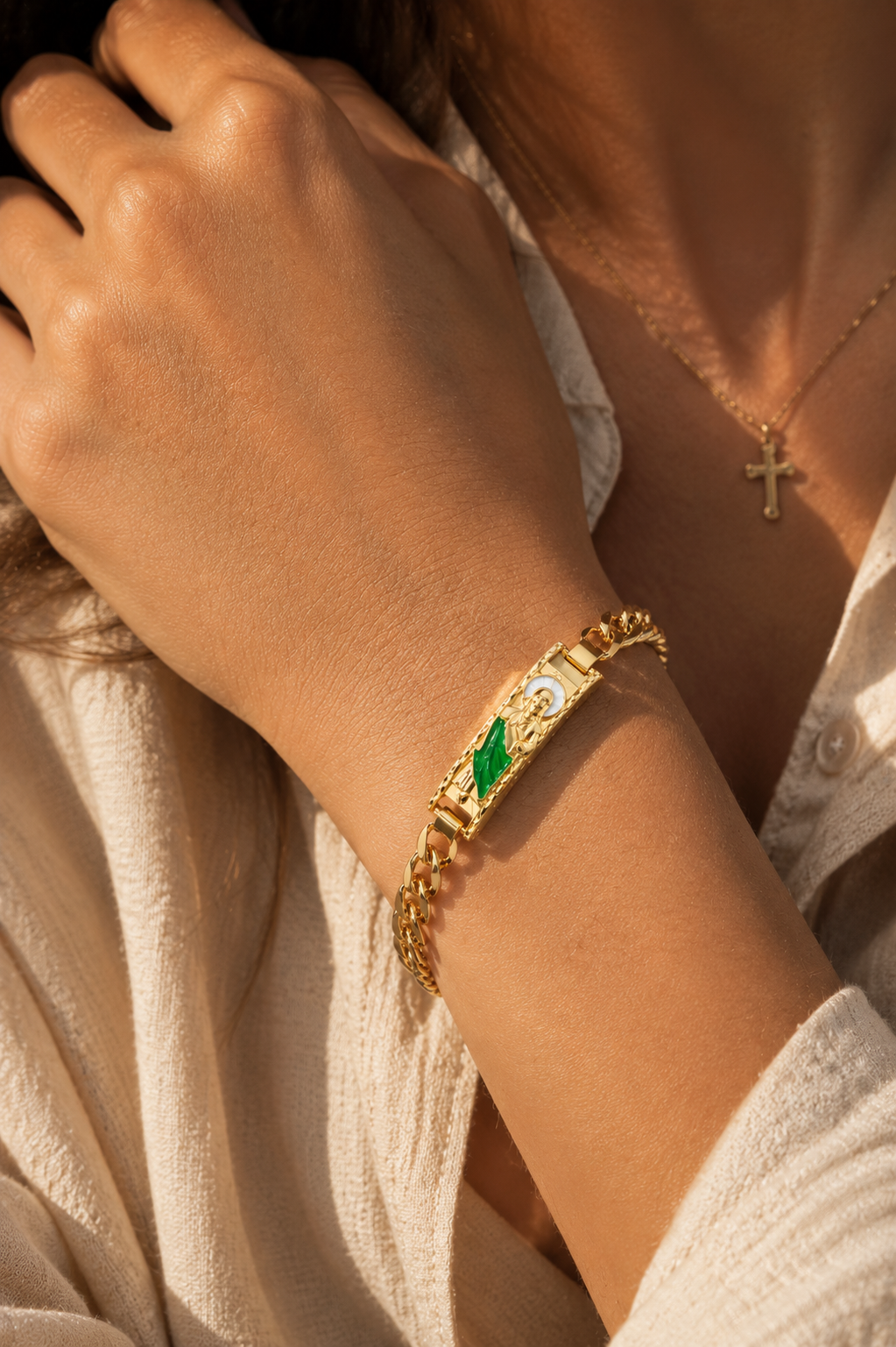 Bracciale Eterna Fede - Simbolo di Eleganza e Spiritualità
